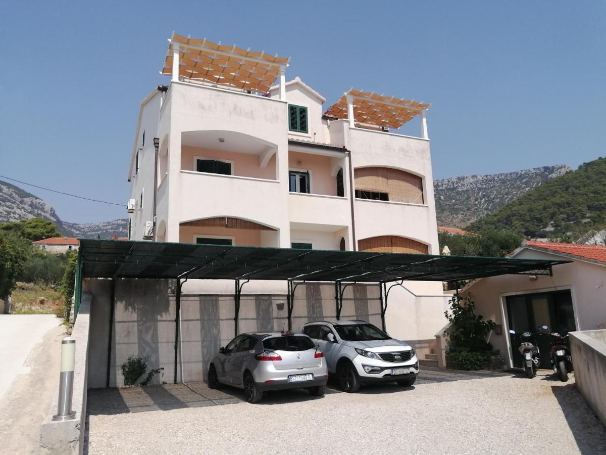 Apartments Borovina Μπολ Εξωτερικό φωτογραφία