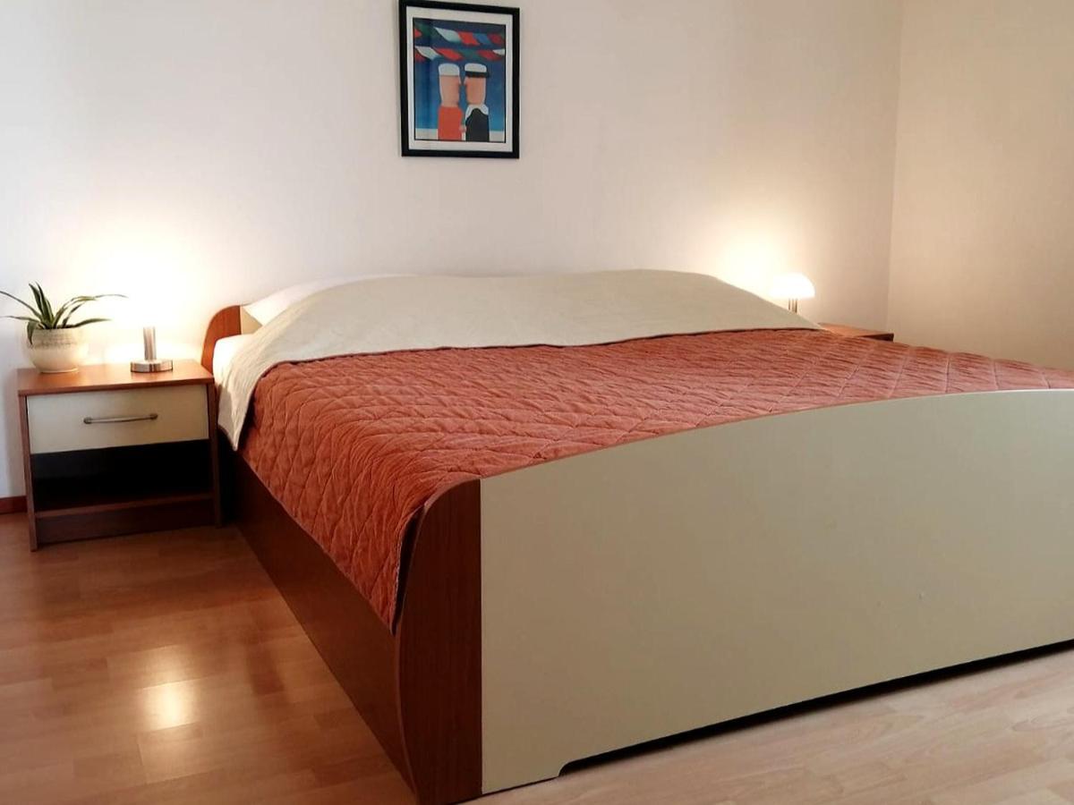 Apartments Borovina Μπολ Εξωτερικό φωτογραφία