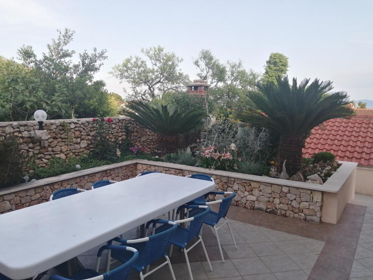 Apartments Borovina Μπολ Εξωτερικό φωτογραφία