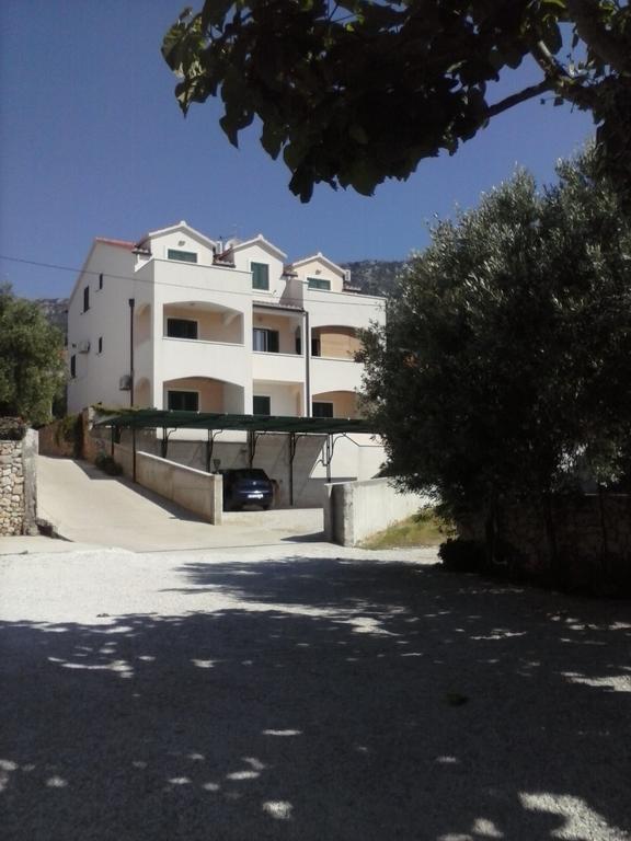 Apartments Borovina Μπολ Εξωτερικό φωτογραφία