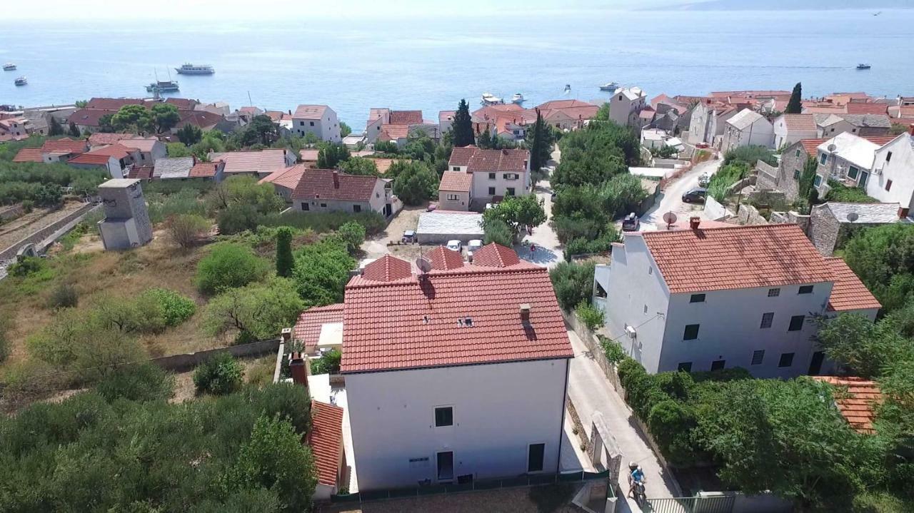 Apartments Borovina Μπολ Εξωτερικό φωτογραφία